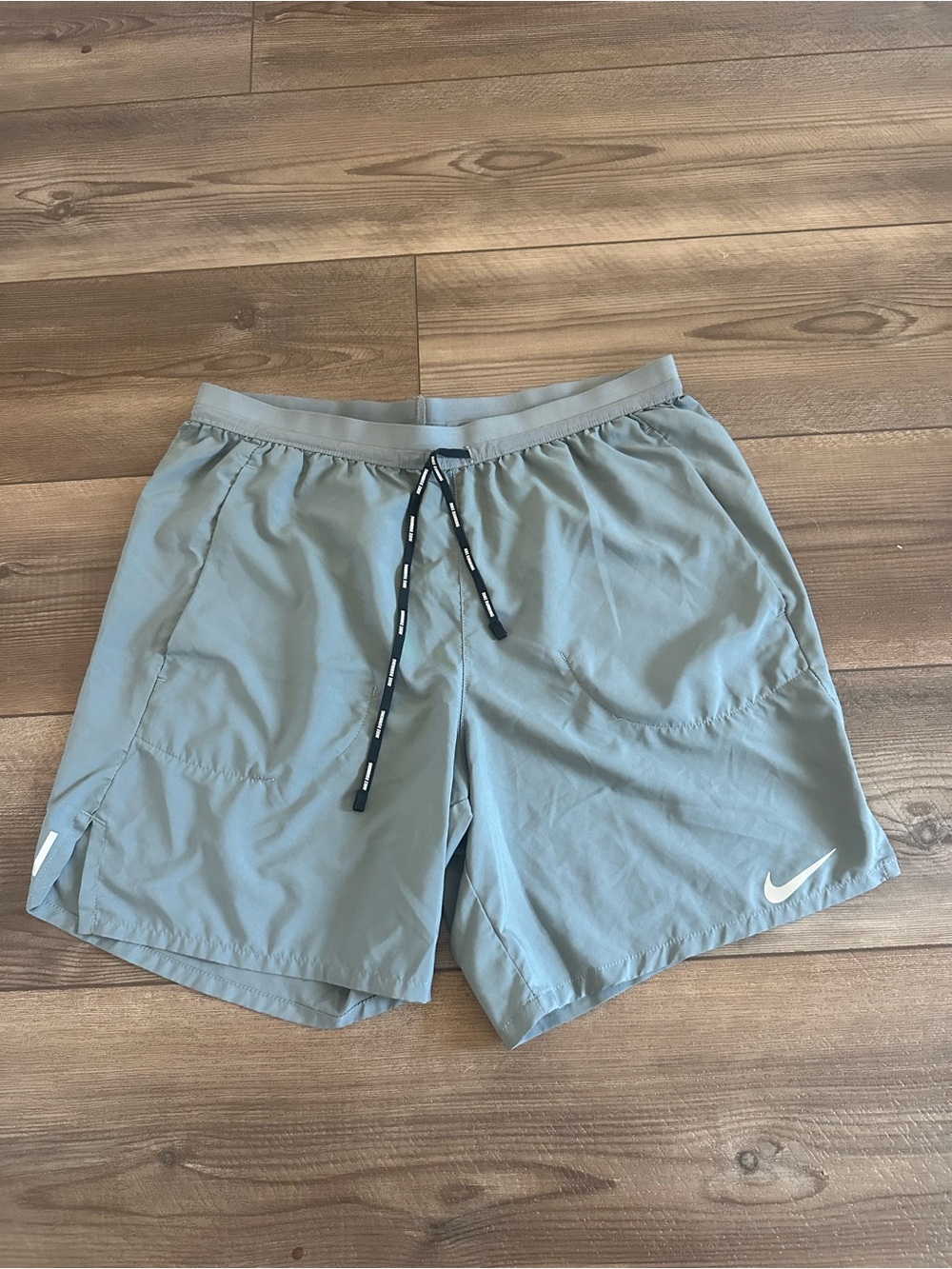 Nike Running Men’s 5 Inch Linerless Lightweight Tech Shorts Sz M